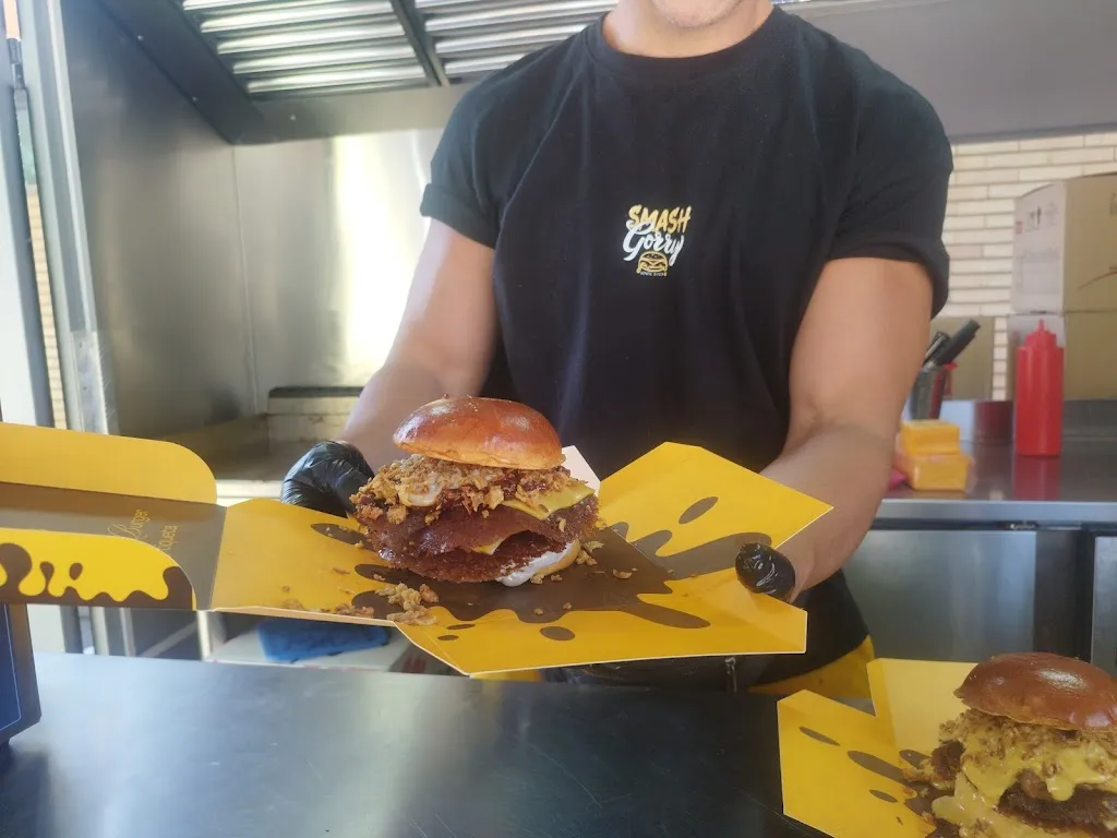 Morty Del Carmelo_SMASHGORRY_Ablitas_review