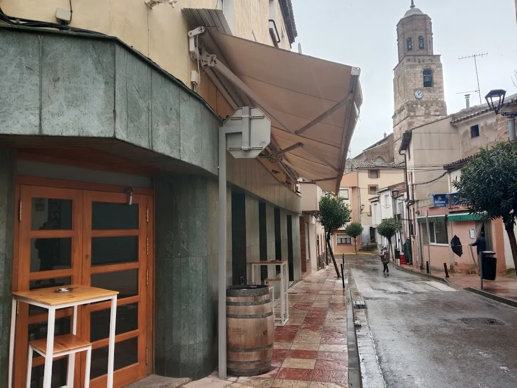 daniel tejero aguilera_Bar Javi_Ablitas_review