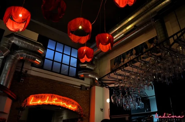 LaLina Bravas y Tapas Restaurante La Latina - gluten free_Allo_slider_image_1