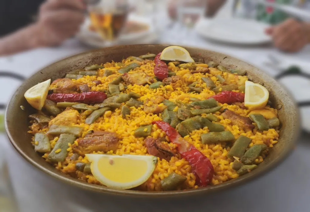 Menu_Bar Plaça_Sanet y Negrals_image_2