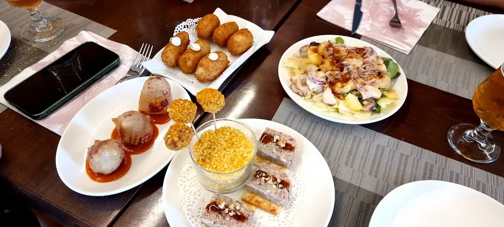 Roberto Val_Asador GORI GORI Erretegia_Abáigar_recensione