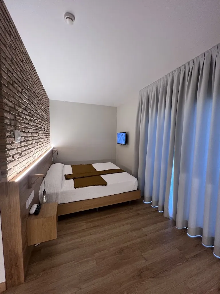 Hotel Restaurante Casa Luisa_Abáigar_slider_image_3