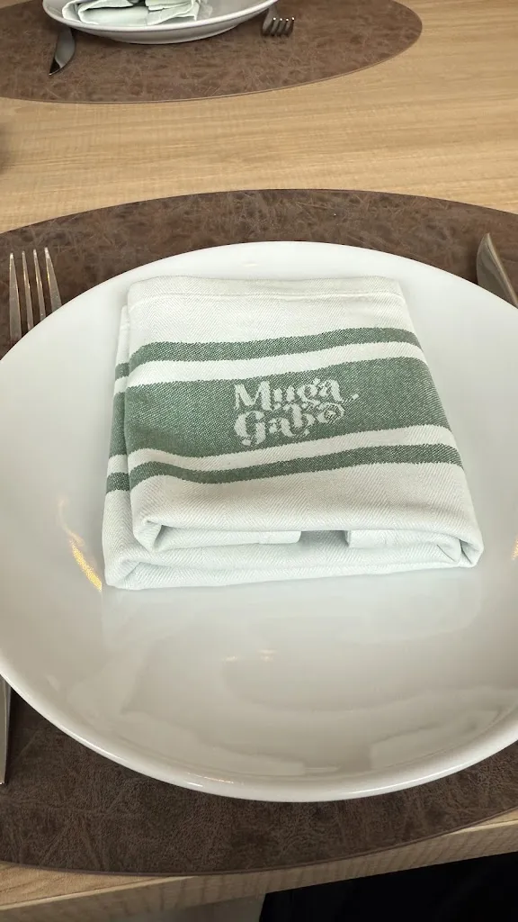 la cocina nos une_Muga Gabe_Abáigar_review