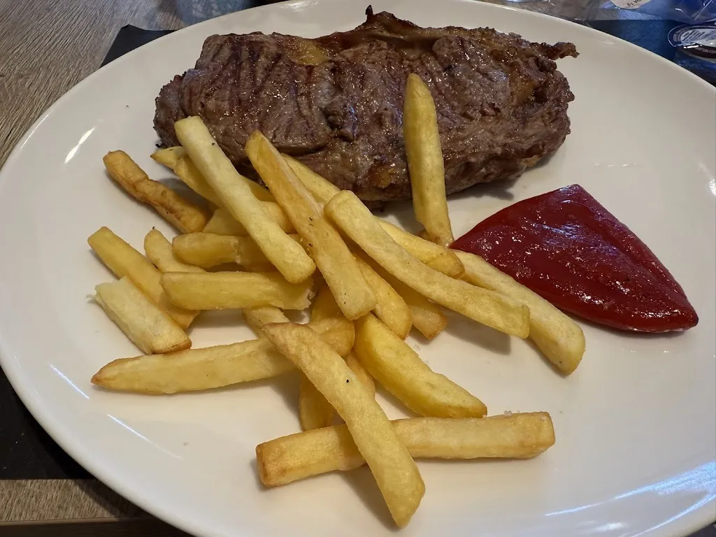 Bar Restaurante Mavi_Abáigar_slider_image_3