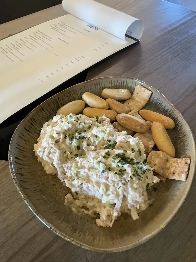 MeAnne Lopez_Bárbara Cervezas Artesanas_Totana_review