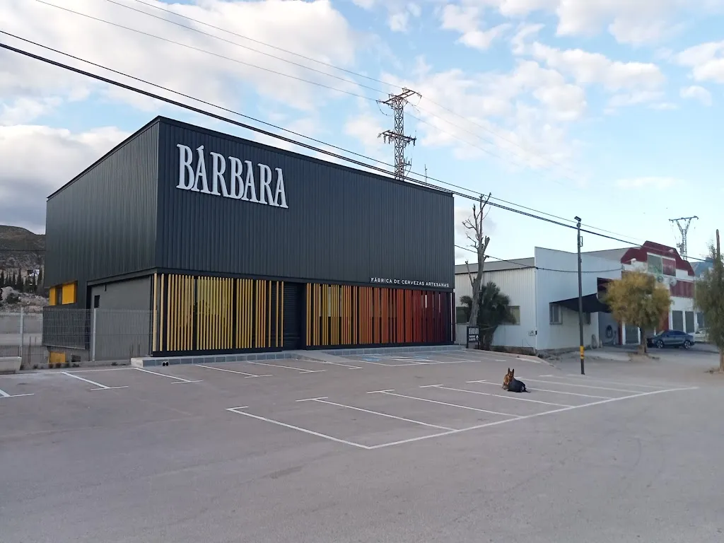 Bárbara Cervezas Artesanas restaurant in Totana