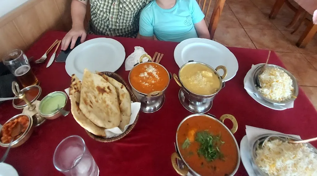 laura tyrrell_Mount Everest Restaurant_Pilar de la Horadada_review