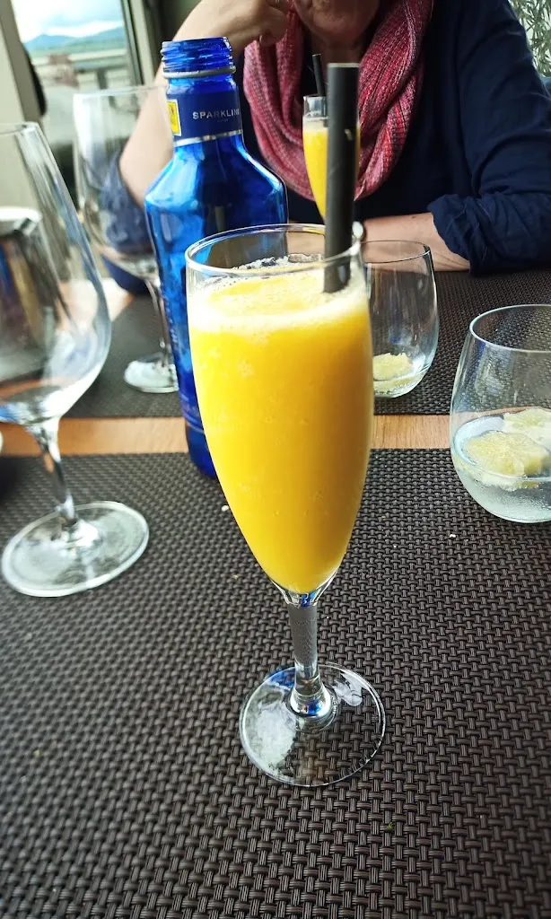 Jan Lelie_El Búho_Anue_review