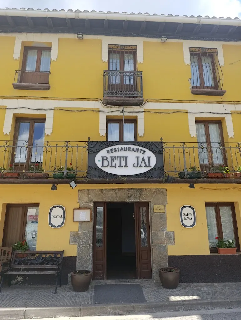 Hostal Beti-jai restaurant in Aoiz