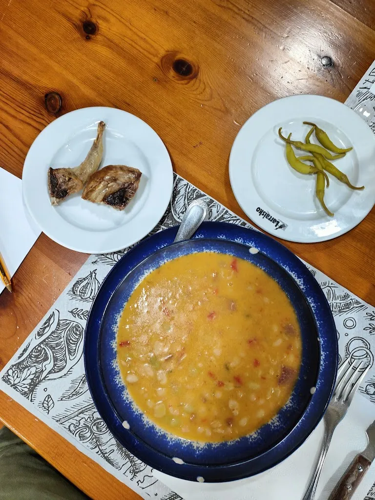 Menu_Restaurante Larraisko_Ansoáin/Antsoain_image_8