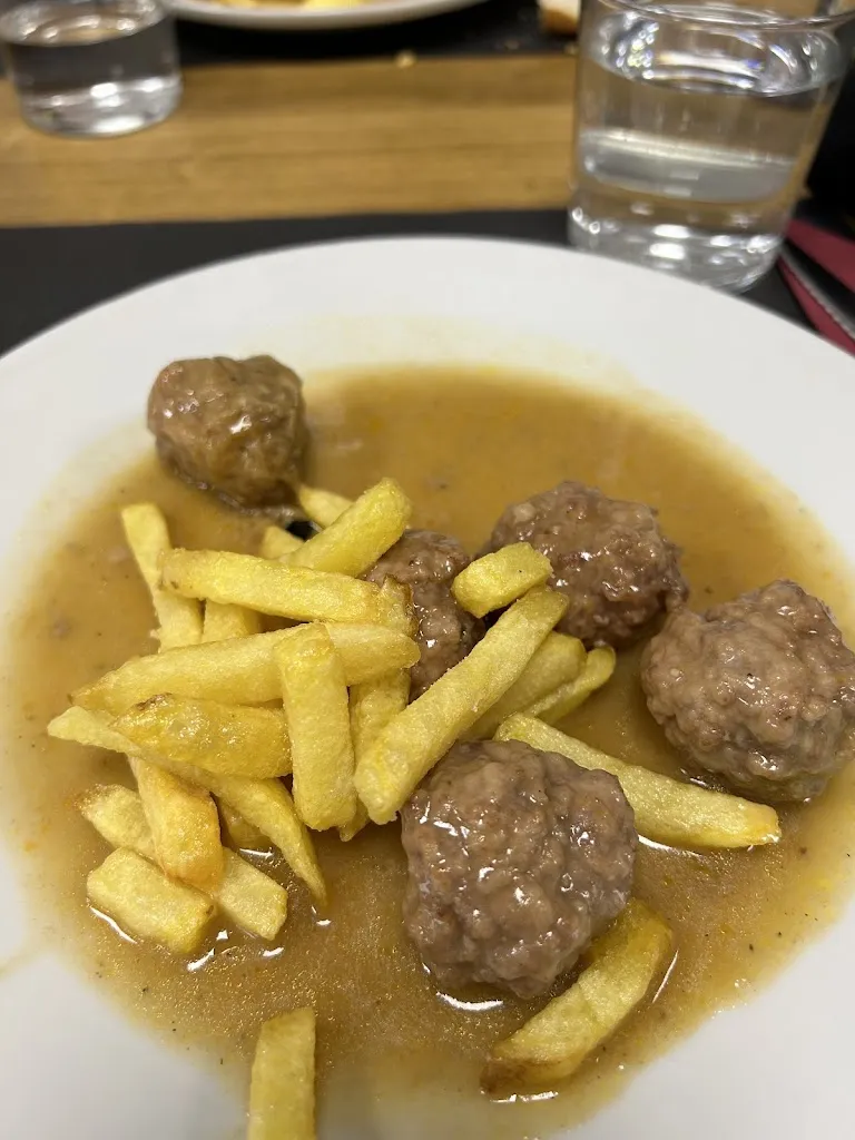 gemma fernandez_Bar Ugarte_Ansoáin/Antsoain_review