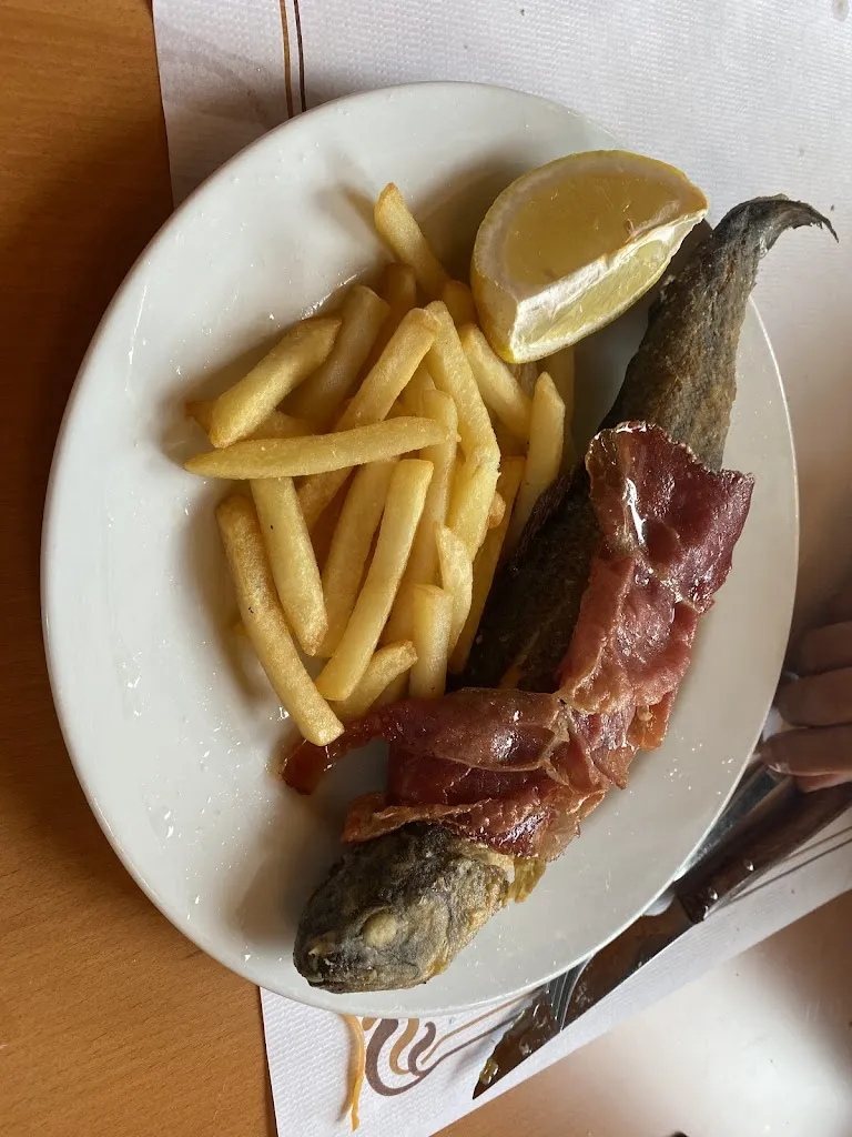 Patrick Bastow_Bar de carretera_Araitz_review