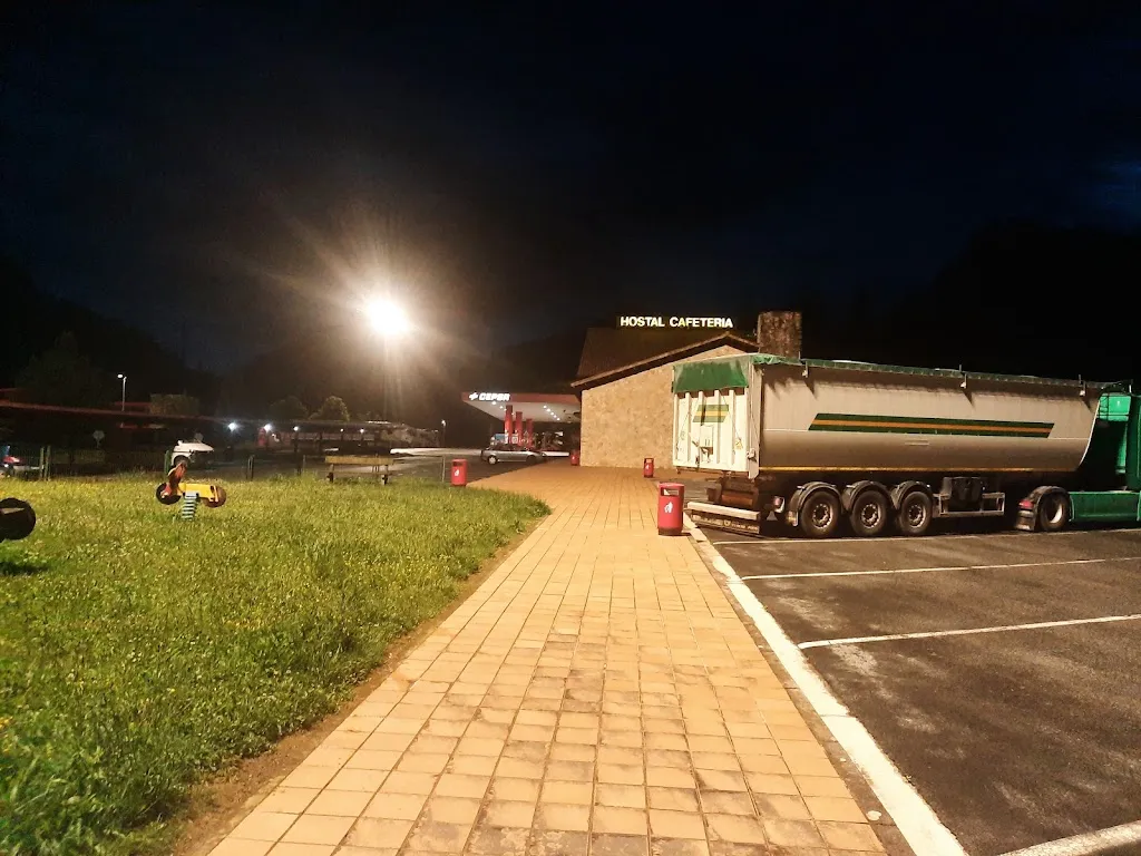 xavier capdevila_Bar de carretera_Araitz_review