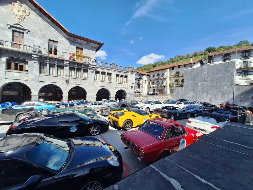 H.D.M Food Point Leitza_Araitz_slider_image_3