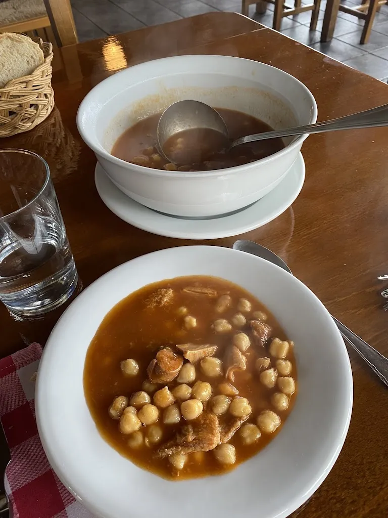 Berekoetxea Jatetxea_Araitz_slider_image_3