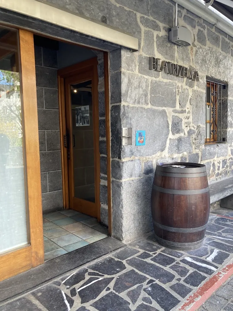 Beatrizenea Taberna_Araitz_slider_image_1