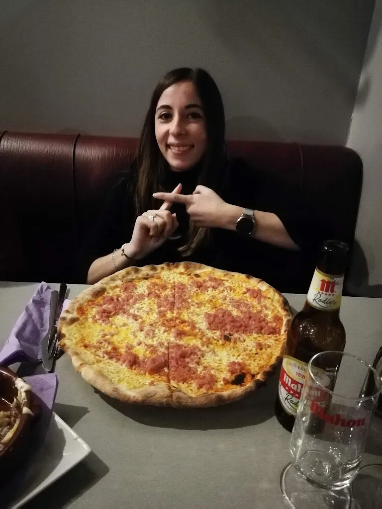 Menu_Pizzería Divino_Pilar de la Horadada_image_8