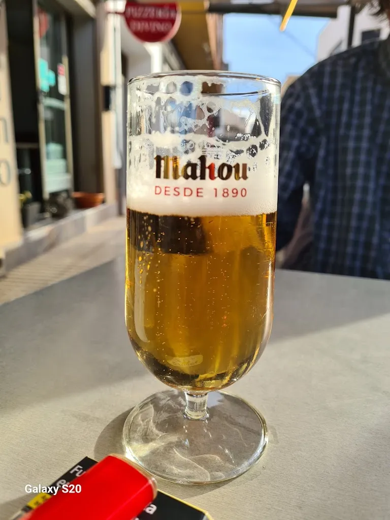 katharina koolmees_Pizzería Divino_Pilar de la Horadada_review