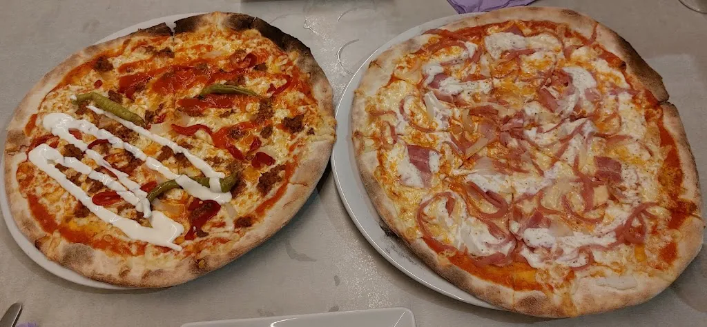 Pizzería Divino_Pilar de la Horadada_slider_image_2