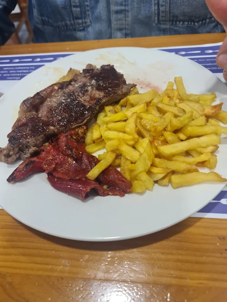 Restaurante Valle de Aranguren - Comida a domicilio en Pamplona_Aranguren_slider_image_3