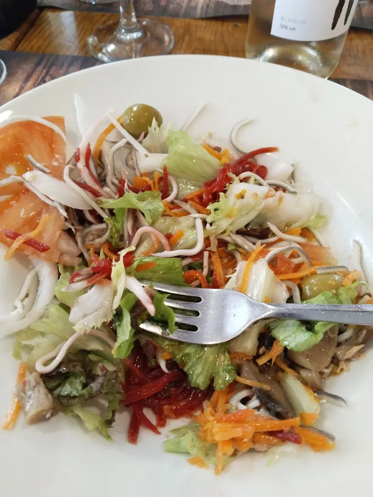 Cristina López Gómez_Irulegui_Aranguren_review