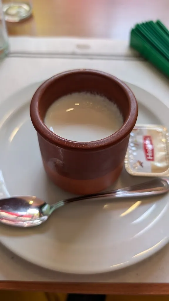 Melanie Luchtenveld_Román Restaurante_Arakil_review