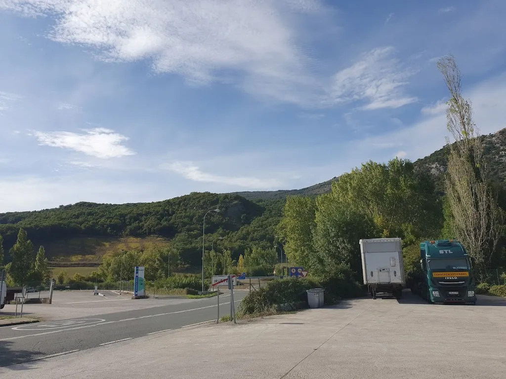 Hostal Restaurante Machaín_Arakil_slider_image_3