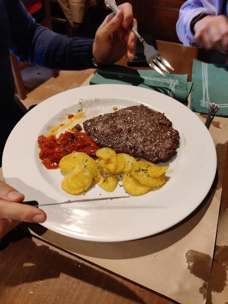 Diego Astrain_Irati Eskola Taberna_Arce/Artzi_review