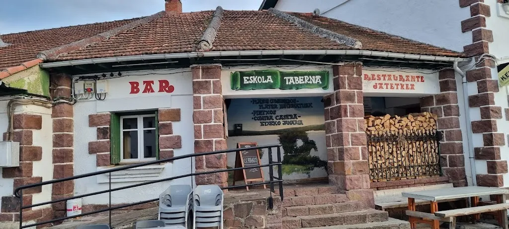 Irati Eskola Taberna restaurant in Arce/Artzi