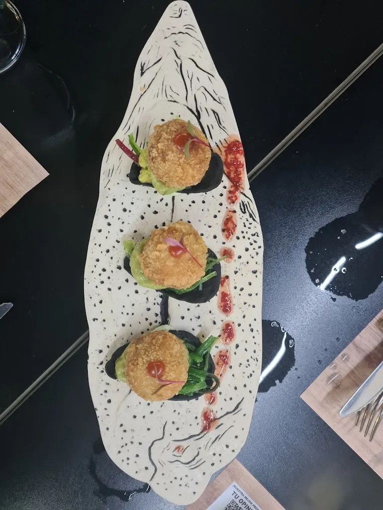 Jacqueline Entwistle_VENECIA BAR_Torre-Pacheco_review