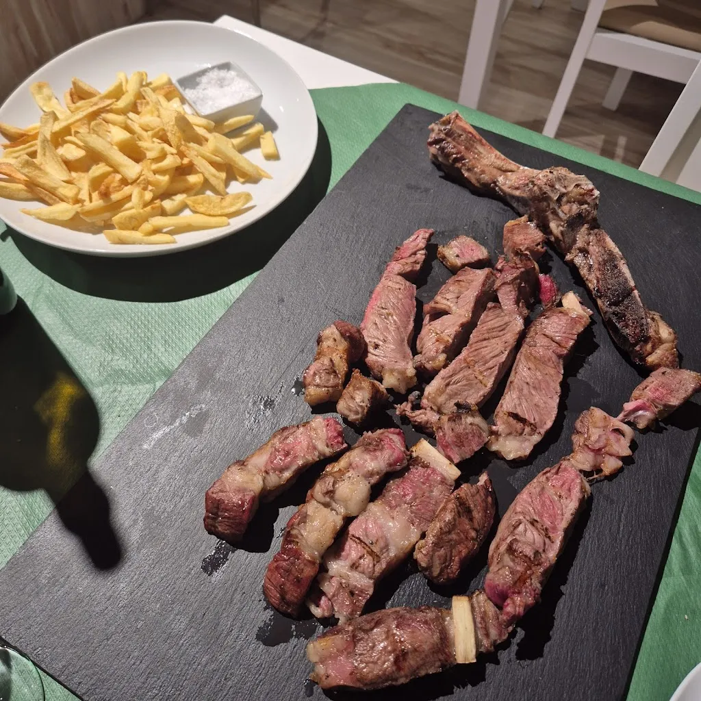 Loredana Dieguez_Restaurante Hoyo 10 Club de Golf_Torre-Pacheco_review