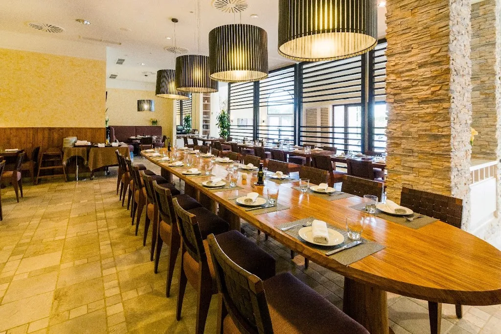 Restaurante Fontana di Pietra_Torre-Pacheco_slider_image_3