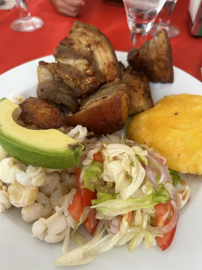 Emmy Reyes_Bar El Poligono_Torre-Pacheco_recensione