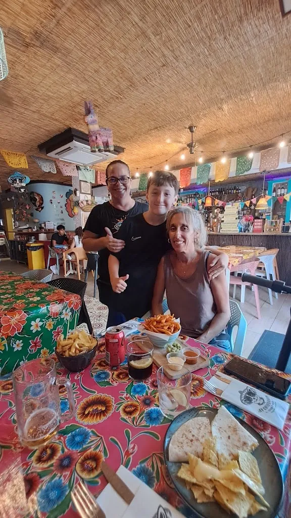 kevin tyler_¡Ay Chihuahua! Tacos & Beer_Pilar de la Horadada_review