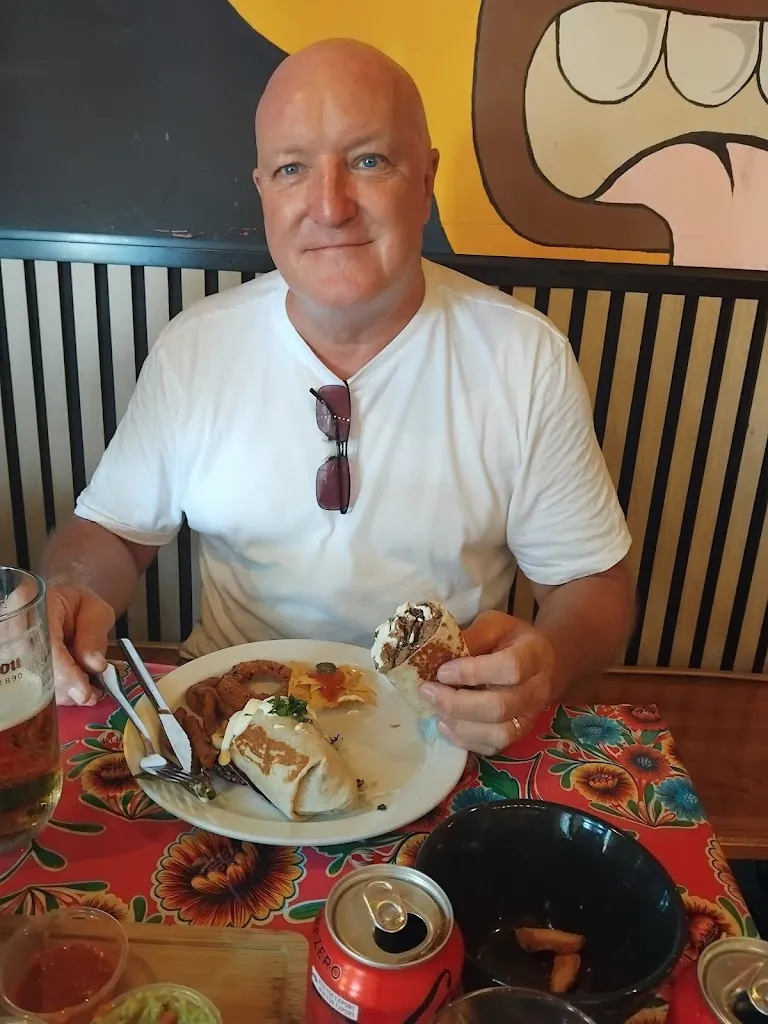 SAMANTHA KANDA_¡Ay Chihuahua! Tacos & Beer_Pilar de la Horadada_review