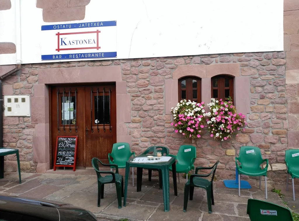 Restaurante Casa Kastonea Agroturismo restaurant in Artazu
