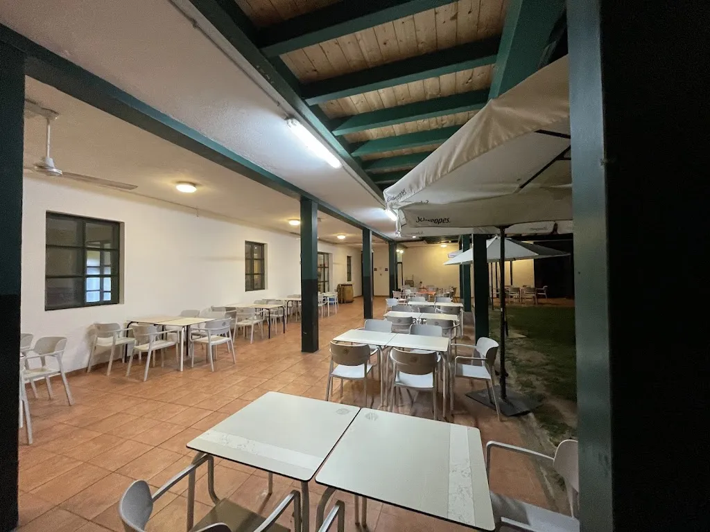 KANPINEKO OSTATUE_Artazu_slider_image_1