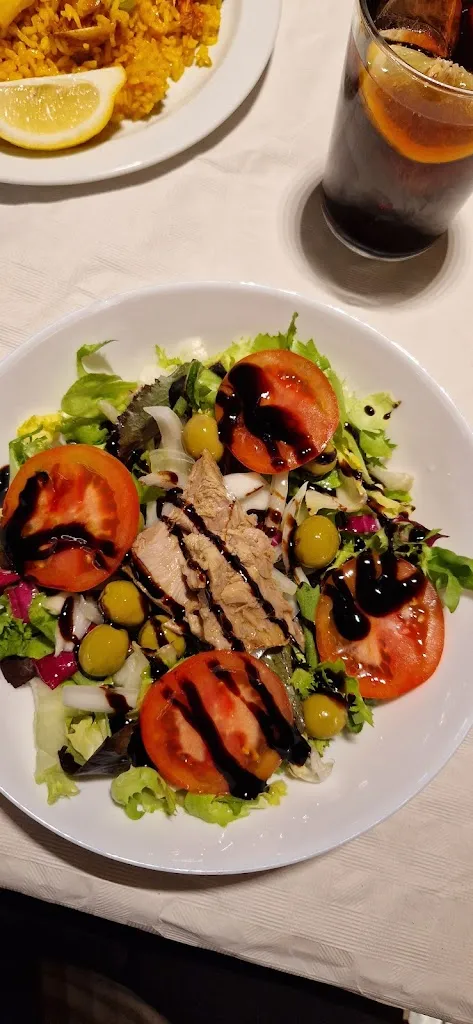 Riikka Yliräisänen_BAR NAVARRO-Callejas_Arguedas_review