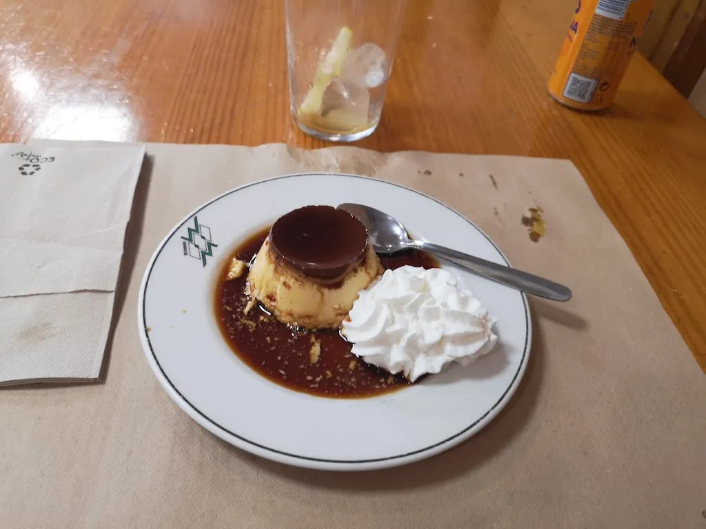 Romain RAGOT_Albergue asador virgen del yugo_Arguedas_review