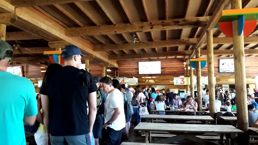 Restaurante del lago_Arguedas_slider_image_2