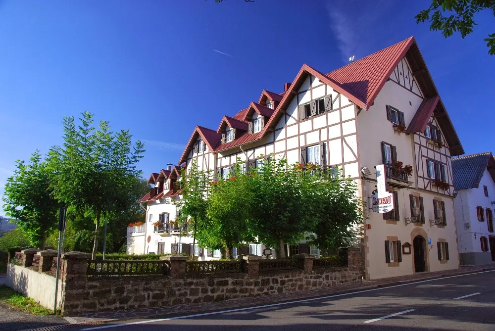 Hotel Loizu restaurant in Auritz/Burguete