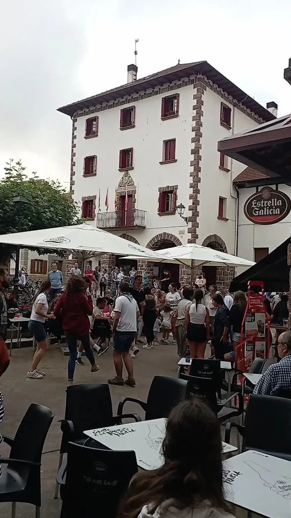 Bar Frontón_Auritz/Burguete_slider_image_2