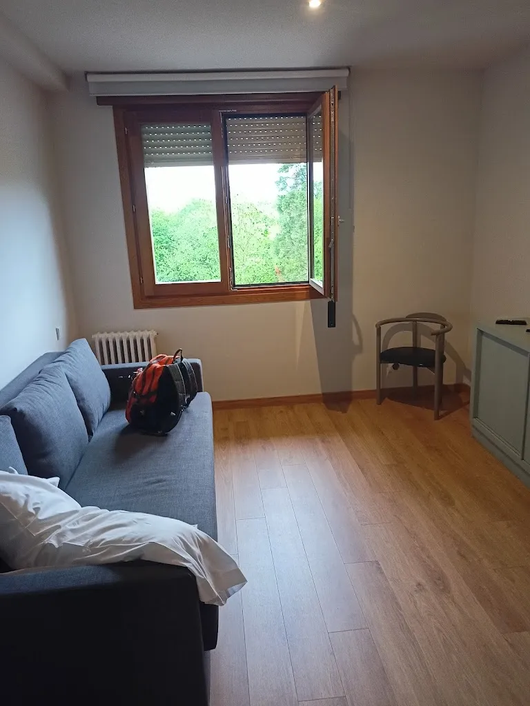 Alex Clifford_Aritzalko - Hotel Jatetxea_Bakaiku_review