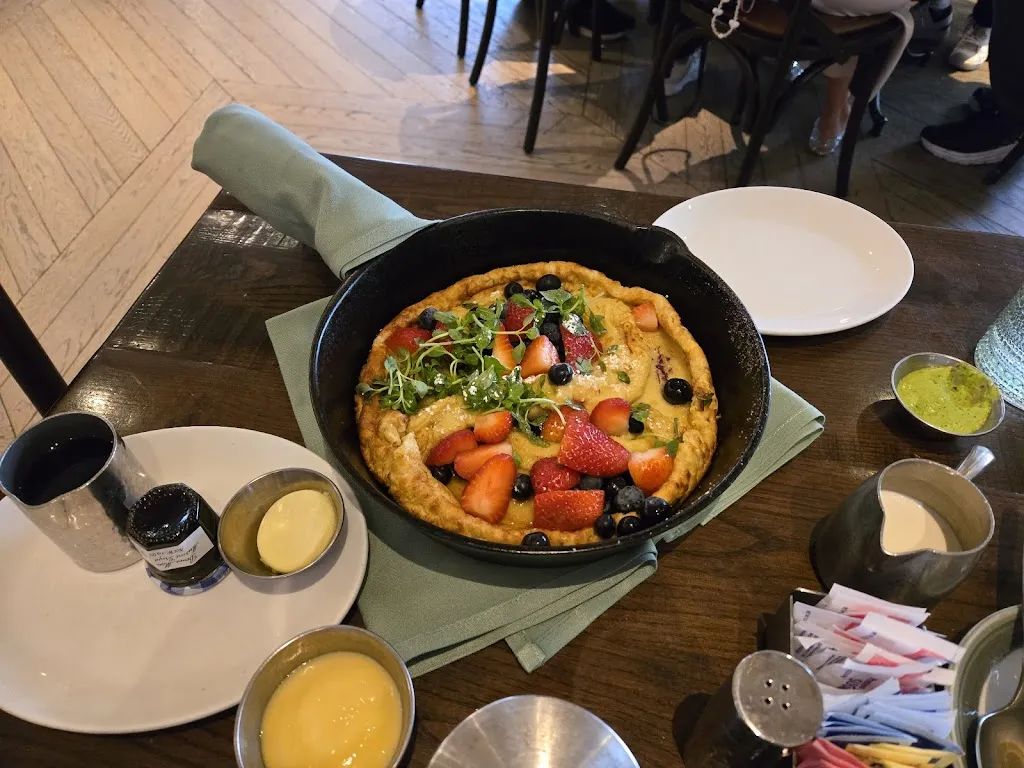 Menu_Salt & Ivy_Aria_image_8