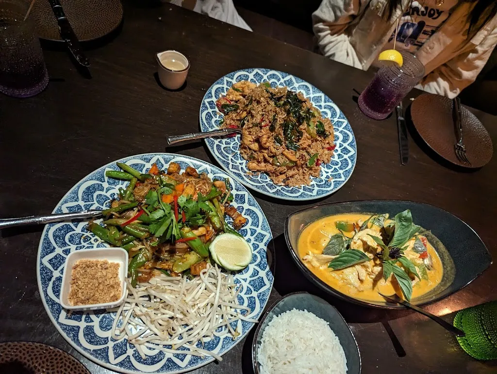 Menu_Lemongrass_Aria_image_5