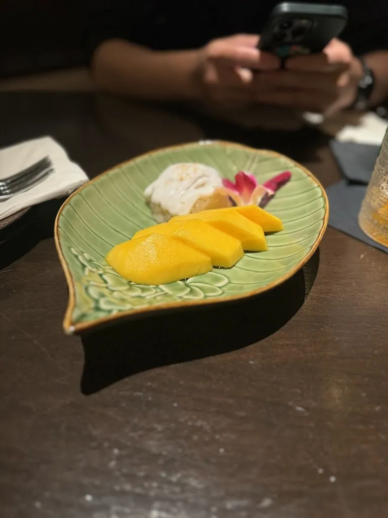 Menu_Lemongrass_Aria_image_9