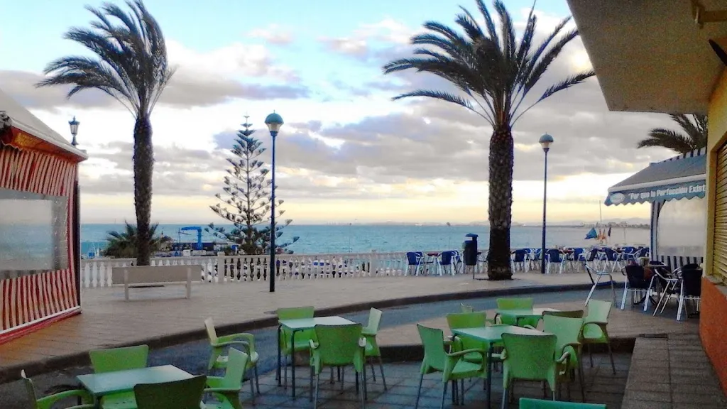 Bar Willy. Restaurante_Pilar de la Horadada_slider_image_1