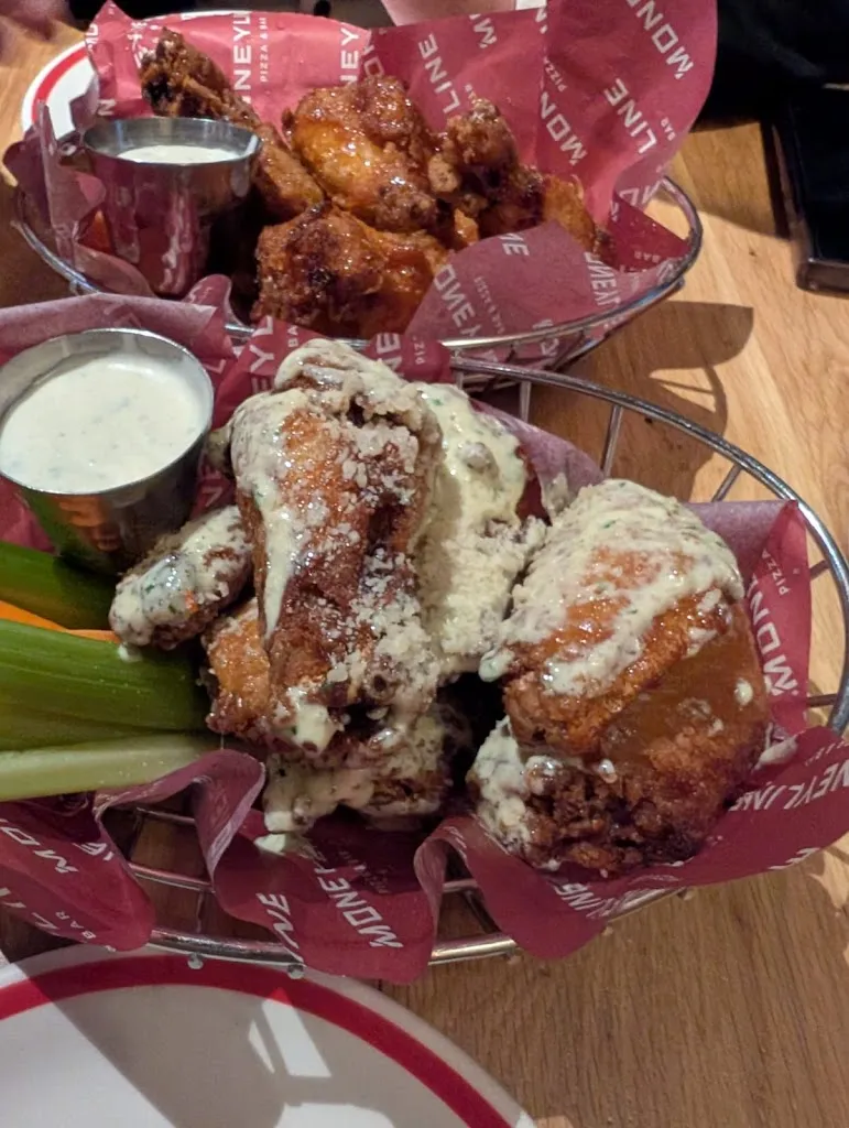 Kyle Stott_Moneyline Pizza & Bar_Aria_review