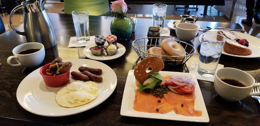 ARIA Cafe_Aria_slider_image_3