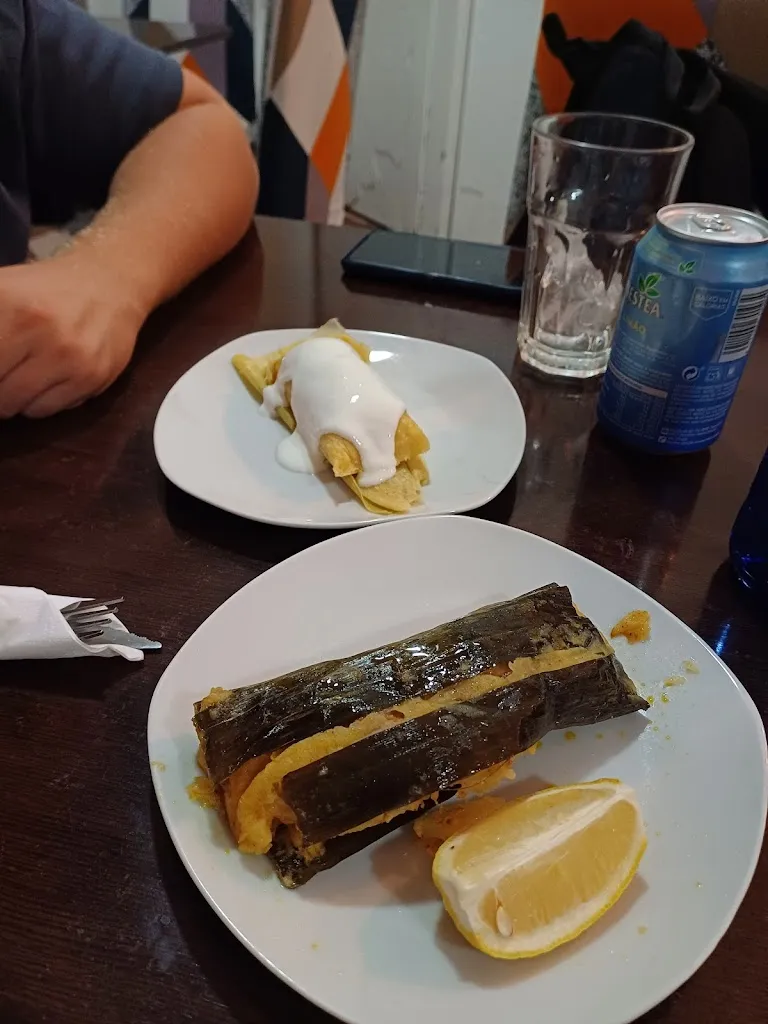 Lucia Vadillo Martin_Bar restaurante Honduras_Barbarin_review